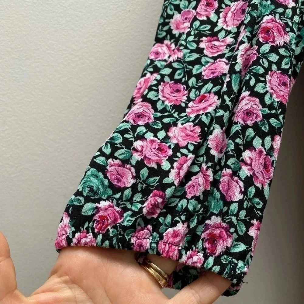 Zara - Floral Mini Dress with Roses - Picture 8 of 8